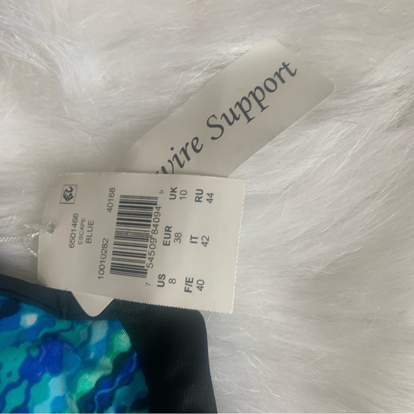 Miraclesuit Escape Underwired One Piece Swim Suit - Picture 9 of 10